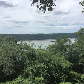 Local Expeditions - See beautiful Northern Manhattan on Manhattan's Highest: Cabrini Heights and Fort Tryon. - Walking Tours Near Me Local Expeditions - See beautiful Northern Manhattan on Manhattan's Highest: Cabrini Heights and Fort Tryon. - Walking Tours Near Me