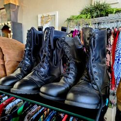 Rock of Ages - Look at 'dem boots!