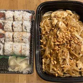 Maguro - Spicy Tuna Roll Pad Thai - Sushi Bars Near Me - Brookline, Massachusetts