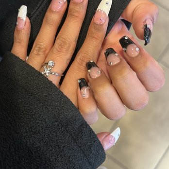 Nail Galleria - Gorgeous!!! - Nail Salons Near Me - Flagstaff, Arizona