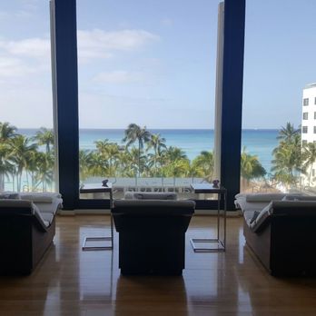 Nā Ho'ōla Spa - Gorgeous view in waiting area - Day Spas Near Me - Honolulu, Hawaii