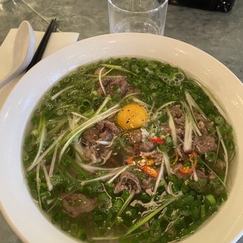 Di An Di - Wok-Seared Beef Pho / Pho Thin - Vietnamese Near Me - Brooklyn, New York Di An Di - Wok-Seared Beef Pho / Pho Thin - Vietnamese Near Me - Brooklyn, New York