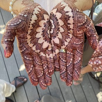 Henna Trendz - Henna Artists Near Me