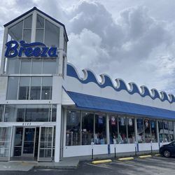 Breeza Beachwear - Breeza Exterior Store Photo