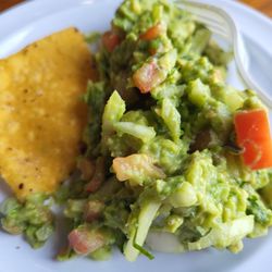Super Tacos Morelos - Half order of guacamole
