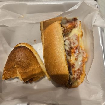 Allora Pizza & Pasta - Dry, Flavorless Chicken Parm Sub - Italian Near Me - North Palm Beach, Florida Allora Pizza & Pasta - Dry, Flavorless Chicken Parm Sub - Italian Near Me - North Palm Beach, Florida