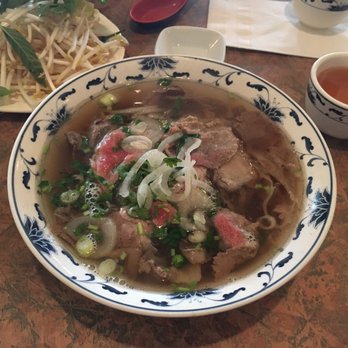 Pho Tau Bay - Steak and tendon - Vietnamese Near Me - Edmonton, Alberta