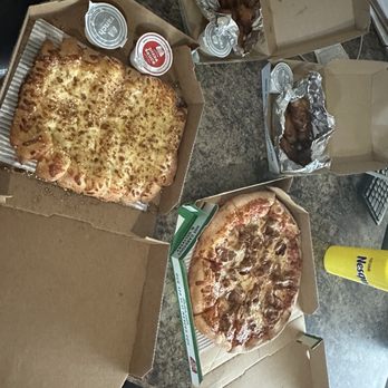 Marco's Pizza - Pizza Near Me - Lithia, Florida Marco's Pizza - Pizza Near Me - Lithia, Florida