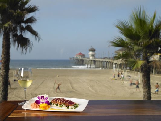 Duke's Huntington Beach by null