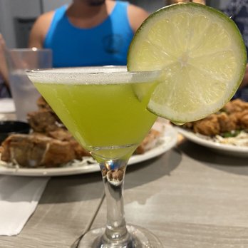 Side Street Inn - Side swipe - Sports Bars Near Me - Honolulu, Hawaii Side Street Inn - Side swipe - Sports Bars Near Me - Honolulu, Hawaii