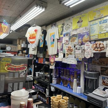 Ray's Candy Store - Interior - Desserts Near Me - New York, New York Ray's Candy Store - Interior - Desserts Near Me - New York, New York