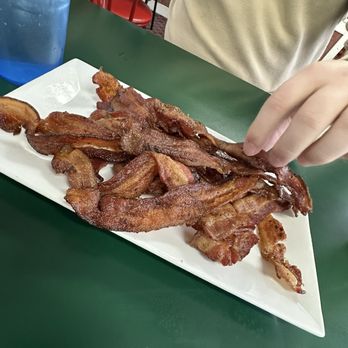 Woodville Diner - New American Near Me - Oregon, Ohio