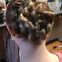 Yolanda's Hair Design