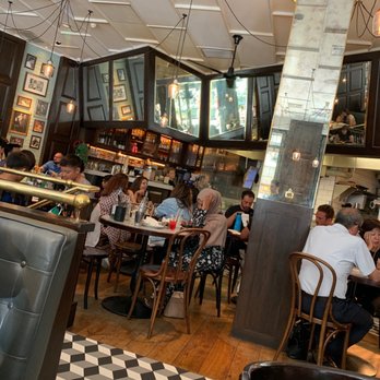 Dishoom - Aesthetic - Indian Near Me - London, XGL