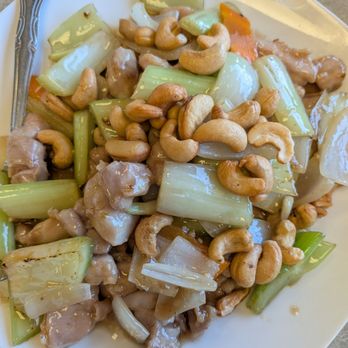 Top Cafe - Chicken celery cashew - Chinese Near Me - San Jose, California Top Cafe - Chicken celery cashew - Chinese Near Me - San Jose, California