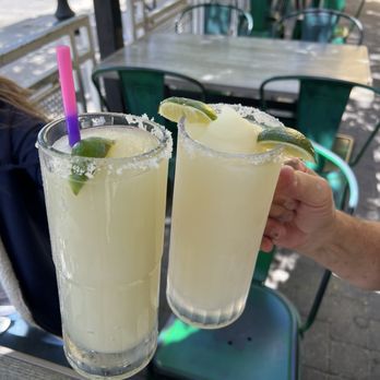 Que Pasa! - Monday Margaritas - Mexican Near Me - Atascadero, California