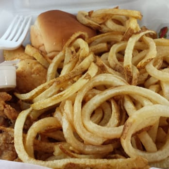 Nu Grill - my 3 piece broasted chicken dinner...whooo doggie it was good!!! - New American Near Me - Fort Scott, Kansas Nu Grill - my 3 piece broasted chicken dinner...whooo doggie it was good!!! - New American Near Me - Fort Scott, Kansas