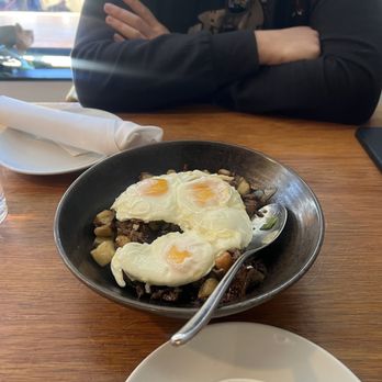 Bone Kettle - Hash - Breakfast & Brunch Near Me - Pasadena, California Bone Kettle - Hash - Breakfast & Brunch Near Me - Pasadena, California