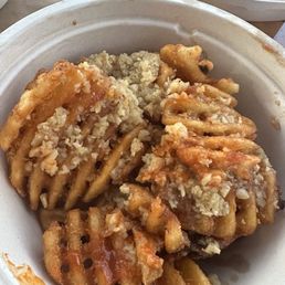Garlic Fries Wow! Best garlic fries I've ever had. I love how the garlic is roasted instead of raw minced. Garlic Fries Wow! Best garlic fries I've ever had. I love how the garlic is roasted instead of raw minced.
