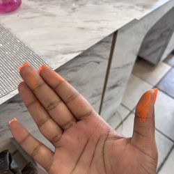 Luxxor Nails and Boutique - Bad service