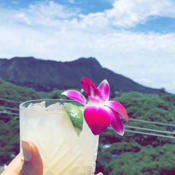 Deck. - Mai Tai and view - Hawaiian Near Me - Honolulu, Hawaii Deck. - Mai Tai and view - Hawaiian Near Me - Honolulu, Hawaii