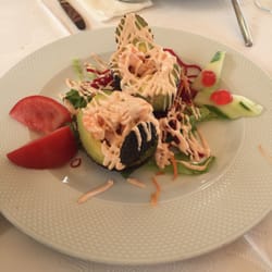 La Cazuela - Aguacates con gambas