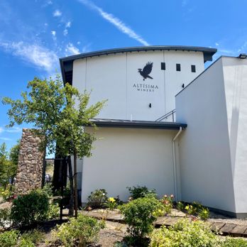 Altisima Winery - Altisima Winery - Wineries Near Me - Temecula, California
