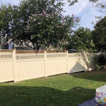Walpole Outdoors - Warwick - Fences & Gates Near Me - Warwick, Rhode Island