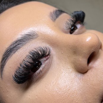 Le Luxe Beautique - Hair Salons Near Me - Queens, New York Le Luxe Beautique - Hair Salons Near Me - Queens, New York