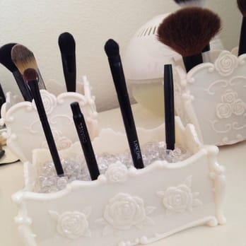 Daiso - I purchased this fancy containers. I made it as my make-up brush holder - Discount Store Near Me - San Diego, California Daiso - I purchased this fancy containers. I made it as my make-up brush holder - Discount Store Near Me - San Diego, California