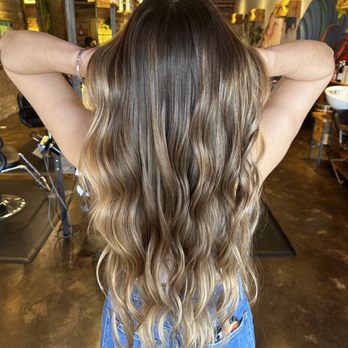 The Parlour - Balayage by @shannonarendsenhair - Hair Salons Near Me - Encinitas, California The Parlour - Balayage by @shannonarendsenhair - Hair Salons Near Me - Encinitas, California