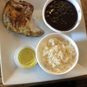 Mochica - 1/4 chicken with black beans and rice - Peruvian Near Me - Concord, North Carolina Mochica - 1/4 chicken with black beans and rice - Peruvian Near Me - Concord, North Carolina