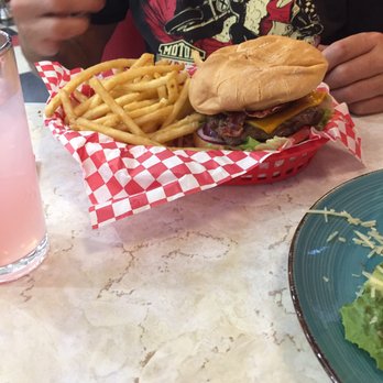 Galaxy Diner - Burger - Diners Near Me - Flagstaff, Arizona