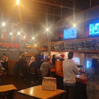 Spliff's Gastropub - Casual atmosphere. Plenty of beer choices. - Gastropubs Near Me - Jacksonville, Florida