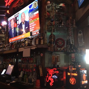 Side Car Cafe - Bar area - American Near Me - Memphis, Tennessee