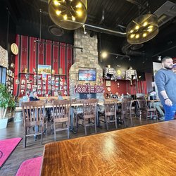 Gyros & Falafel Grill - Dining room