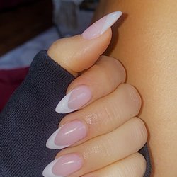 Diva Nails - Bio-gel manicure, french tip