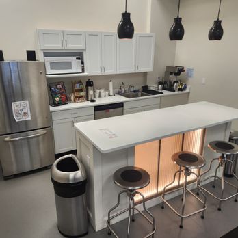 TractionSpace - Shared Office Spaces Near Me - Tacoma, Washington