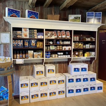 Hopkins Vineyard - Inside the store - Venues & Event Spaces Near Me - Warren, Connecticut