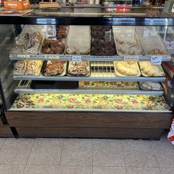 Lighthouse Cafe & Bakery - Cafes Near Me - Seward, Alaska Lighthouse Cafe & Bakery - Cafes Near Me - Seward, Alaska