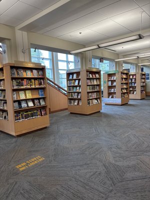 ELMHURST PUBLIC LIBRARY - Updated February 2025 - 68 Photos & 87 ...