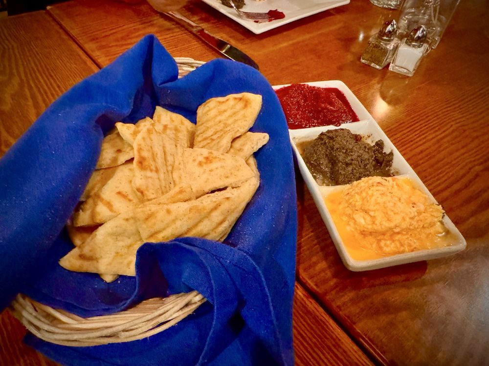 12 Islands Greek Taverna