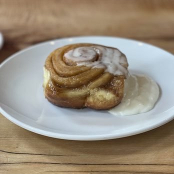 Junk Ditch Brewing Company - Cinnamon roll - Breweries Near Me - Fort Wayne, Indiana