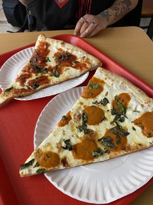 Cheesy Pizza by null