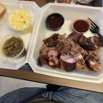 George's Happy Hog Barbeque - Barbeque Near Me - Oklahoma City, Oklahoma