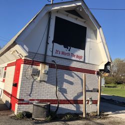 The White Barn - The original White barn. What a dive