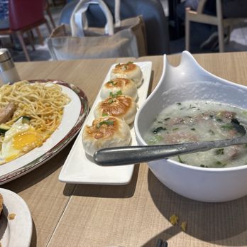 JOY Cafe - Cafes Near Me - Vancouver, British Columbia