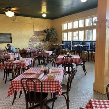 S. & D. Oyster Company - Seafood Near Me - Dallas, Texas S. & D. Oyster Company - Seafood Near Me - Dallas, Texas