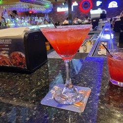 King Claw - Juicy Seafood & Bar - Strawberry Spritzer