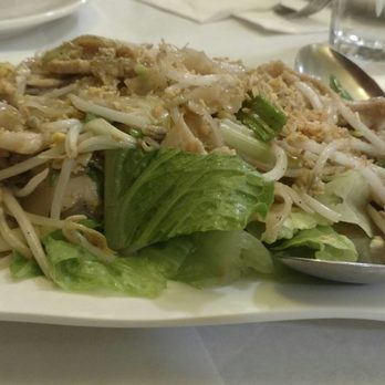 Divine Thai - Thai chicken noodles - Thai Near Me - Grover Beach, California Divine Thai - Thai chicken noodles - Thai Near Me - Grover Beach, California